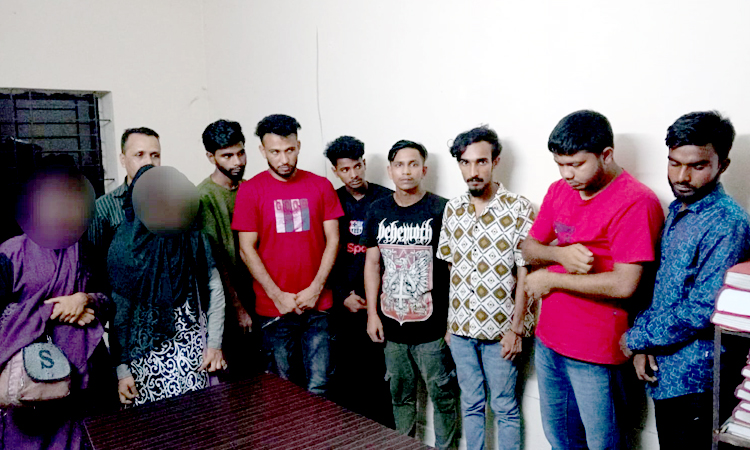বন্দর বাজারস্থ “সিটি হার্ট” আবাসিক হোটেলে অনৈতিক কাজে জড়িত থাকার ১০ জন গ্রেফতারঃ