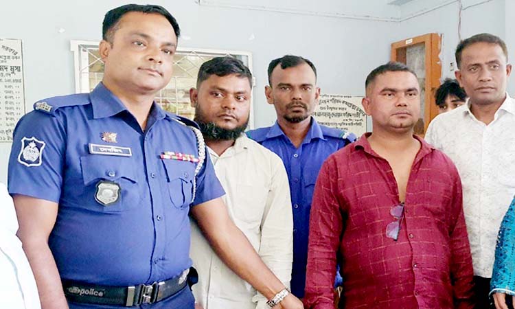 নবীগঞ্জে সিআইডি পরিচয়ে শিক্ষককে অপহরণের চেষ্টা, আ টক ২
