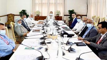 দেশের সব সরকারি প্রতিষ্ঠানে সোলার প্যানেল বসানোর নির্দেশ