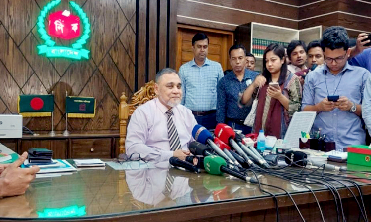 প্রধান উপদেষ্টাকে সিইসি, ফুল গিয়ারে প্রস্তুতি নিচ্ছি