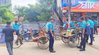 মহানগরীতে আবার চলতে শুরু করেছে অবৈধ ব্যাটারিচালিত যানবাহন