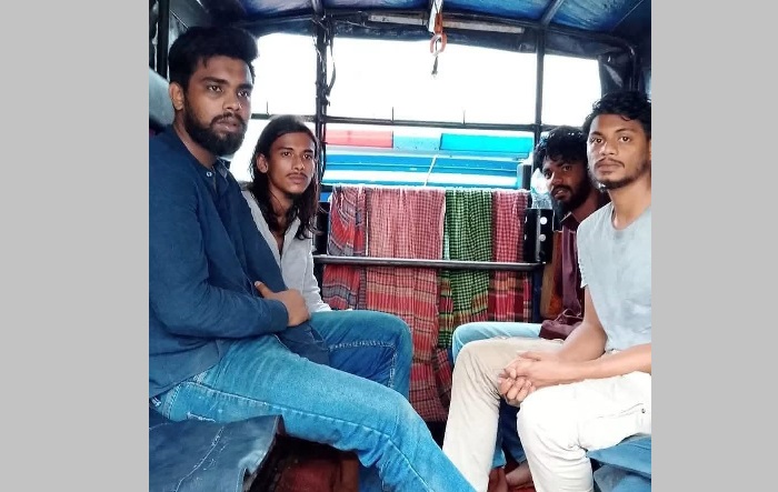 মামলা: ছাত্রলীগের সাবেক সভাপতি সামাদসহ আসামি