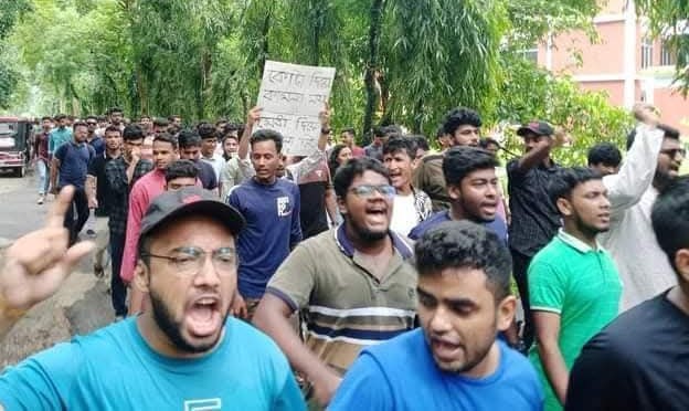 শহীদ রুদ্র সেনকে যথাযথ সম্মান দিতে ব্যর্থ শাবিপ্রবি প্রশাসন: শিক্ষার্থীদের অভিযোগ