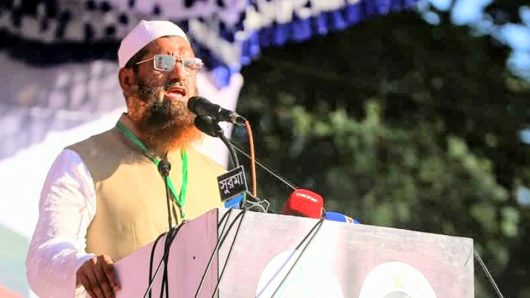 জুলাই বিপ্লবের সঙ্গে গাদ্দারি করলে ঘাড় ধরতে হাত কাঁপবে না: মামুনুল হক