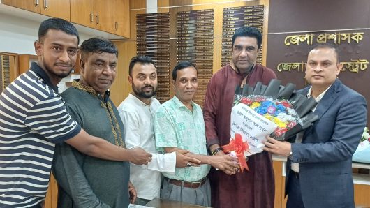 সিলেটে নবাগত জেলা প্রশাসকের সাথে সোসাইটি অব জাতীয় গণমাধ্যম কমিশনের শুভেচ্ছা ও মতবিনিময়