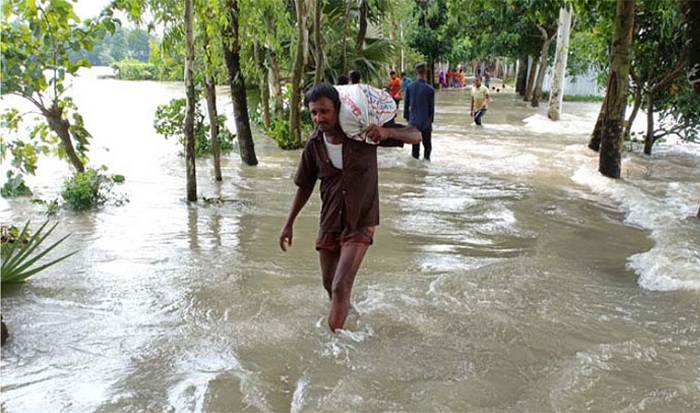 টানা বৃষ্টিতে সুরমা ও কুশিয়ারার পানি বিপৎসীমার উপরে, সিলেট-সুনামগঞ্জে বন্যার শঙ্কা