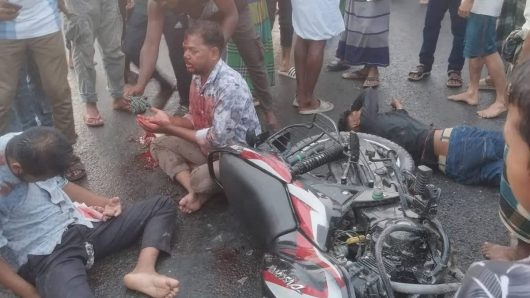 হবিগঞ্জের আজমিরীগঞ্জে তিন মোটরসাইকেলের মুখোমুখি সংঘর্ষে নিহত ৩, গুরুতর আহত ২