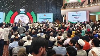 জুলাই ডকুমেন্টারিতে ‘একদফার ঘোষক’ নিয়ে বিতর্ক রাষ্ট্রপতির অনুষ্ঠানে হট্টগোল