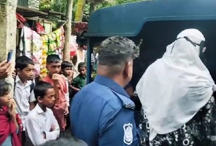 কানাইঘাট সীমান্ত দিয়ে ভারতে পাচারকালে ৮ রোহিঙ্গা ও ৪ ‘দালাল’ আটক