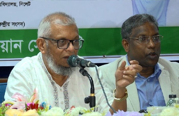 গণঅভ্যুত্থানের সব কৃতিত্ব কুক্ষিগত করবে, সেই সুযোগ নেই: আরিফুল হক