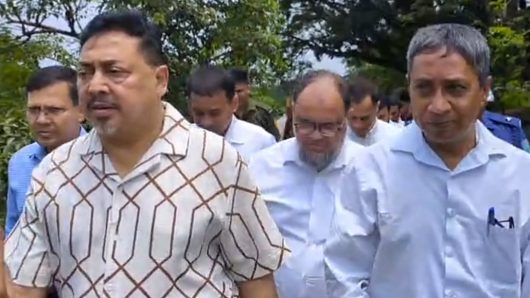 উড়াল সড়ক ও অবকাঠামো উন্নয়ন প্রকল্প পরিদর্শন করলেন মন্ত্রিপরিষদ সচিব