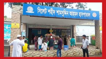 “হাম রোগীদের হাসপাতালের মূল ফটকেই চা-সিগারেটের দোকান!”