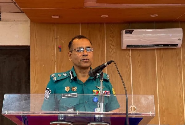 অনিবন্ধিত সিএনজি অটোরিকশা ও ব্যাটারি রিকশা বন্ধের নির্দেশ