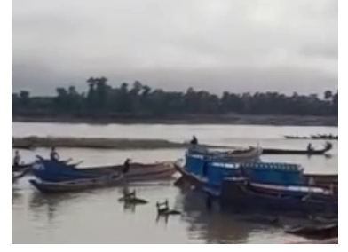 জাফলংয়ে বালু-পাথর উত্তোলনের অভিযোগ, প্রশাসনের নিষ্ক্রিয়তা নিয়ে প্রশ্ন