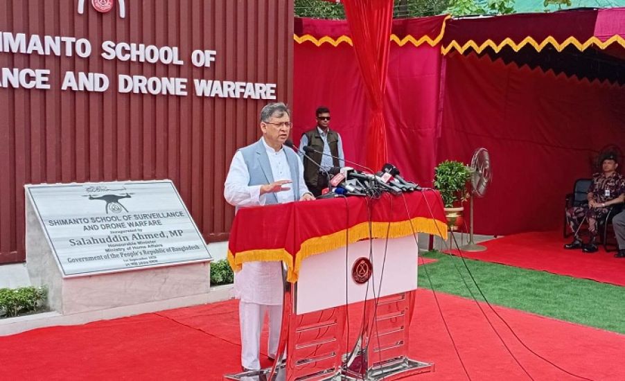 মব দমনে সরকার কঠোর: সিলেটে স্বরাষ্ট্রমন্ত্রী
