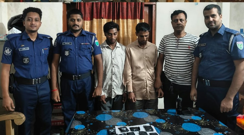 চারখাইয়ে ৯ হাজার পিস ইয়াবাসহ ৩ জন আটক
