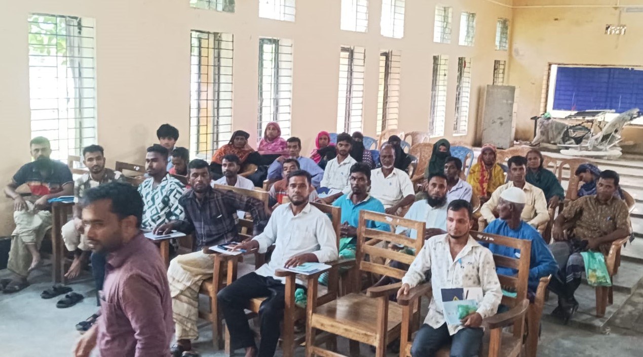 ডাল ও তেল শস্য উৎপাদন প্রযুক্তি ছড়িয়ে দিতে দোয়ারাবাজারে কৃষক প্রশিক্ষণ