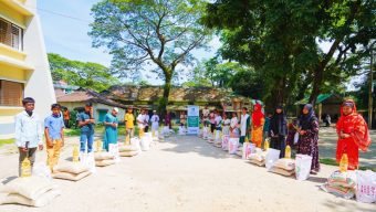 ধর্মপাশায় ২০ এতিম শিশুকে খাদ্য ও শিক্ষা সামগ্রী বিতরণ