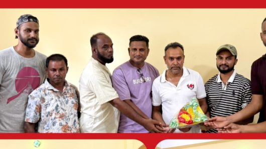 নবীগঞ্জে যুক্তরাজ্য প্রবাসী দুই কৃতি সন্তানকে ফুলেল সংবর্ধনা