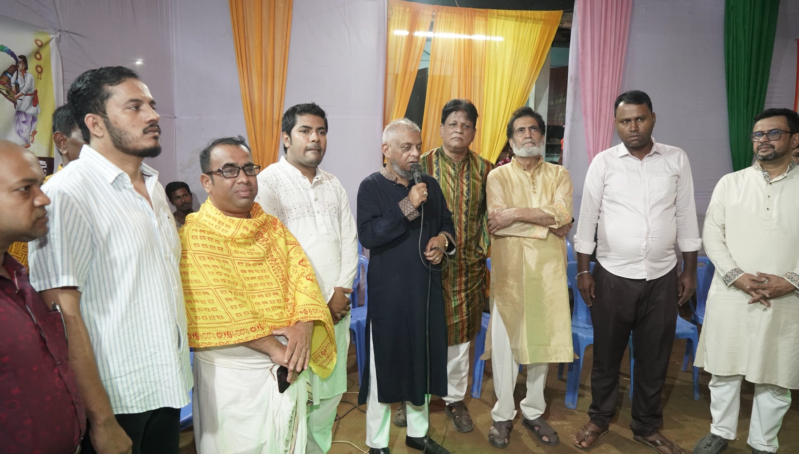 সিলেট নগরীর পূজামণ্ডপ পরিদর্শনে শ্রমমন্ত্রী দুর্গাপূজাকে নির্বিঘ্ন করতে সরকার সর্বাত্মক সহযোগিতা দিয়েছে