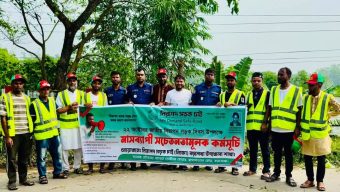 বড়লেখায় নিসচার উদ্যোগে ঝোপঝাড় পরিষ্কার, মাসব্যাপী কর্মসূচির উদ্বোধন
