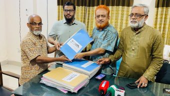 গোলাপগঞ্জ-বিয়ানীবাজার সংবাদের প্রকাশিত সব সংখ্যা সংরক্ষণের জন্য কেমুসাসে হস্তান্তর